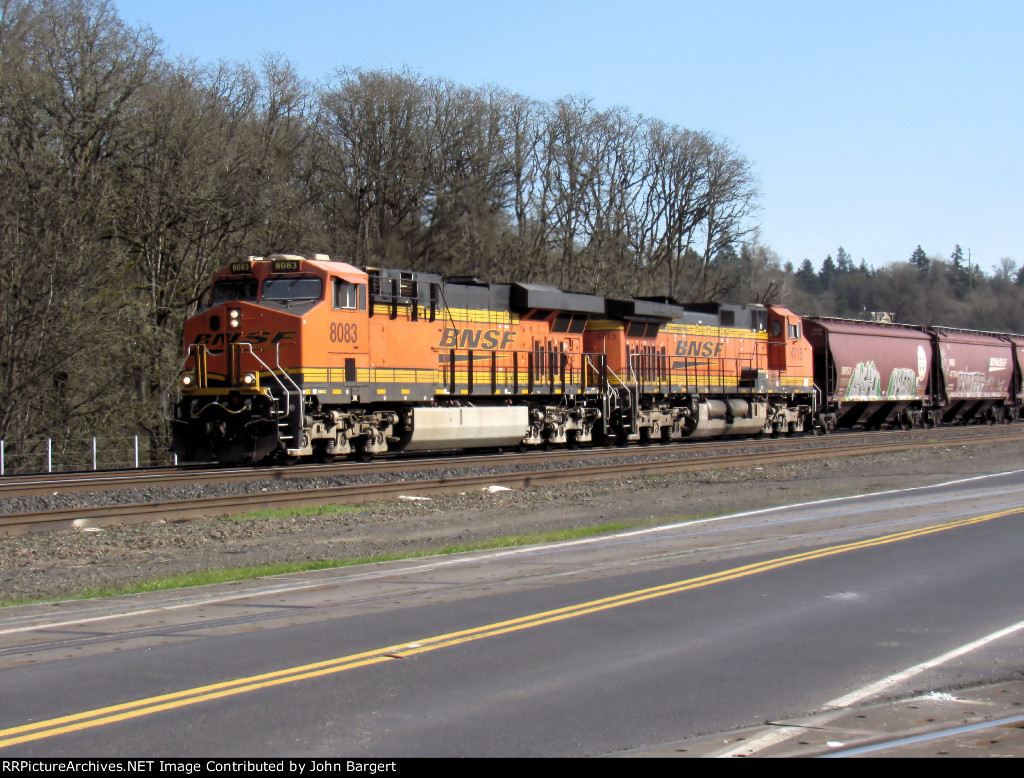 BNSF 8083 NB